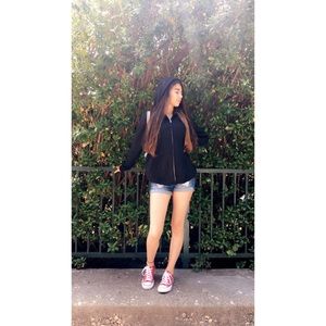 Meet your Posher, Jamie